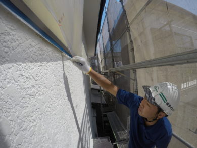 外壁塗装のペンキ 塗料 の種類とは 効果や選び方を知って家も暮らしも整えよう 神奈川県平塚市 藤沢市 茅ヶ崎市の外壁塗装ならライジングへ